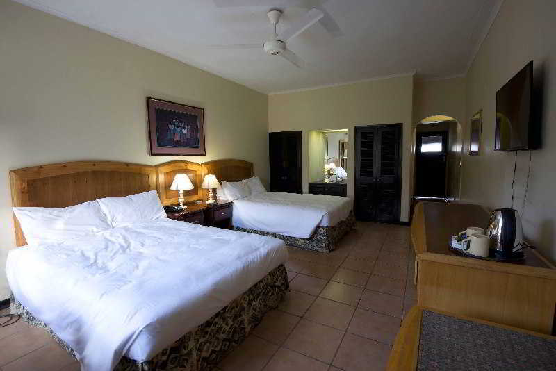 Great Zimbabwe Hotel Masvingo ภายนอก รูปภาพ