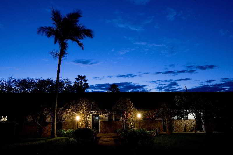 Great Zimbabwe Hotel Masvingo ภายนอก รูปภาพ
